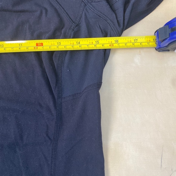 Lululemon Run Speedy Turtleneck Thumb holes Black Sz 6 Activewear Running Gym - Picture 5 of 15